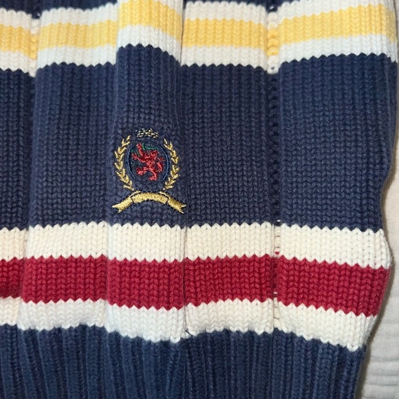 Tommy Hilfiger Crewneck - Picture 3 of 3